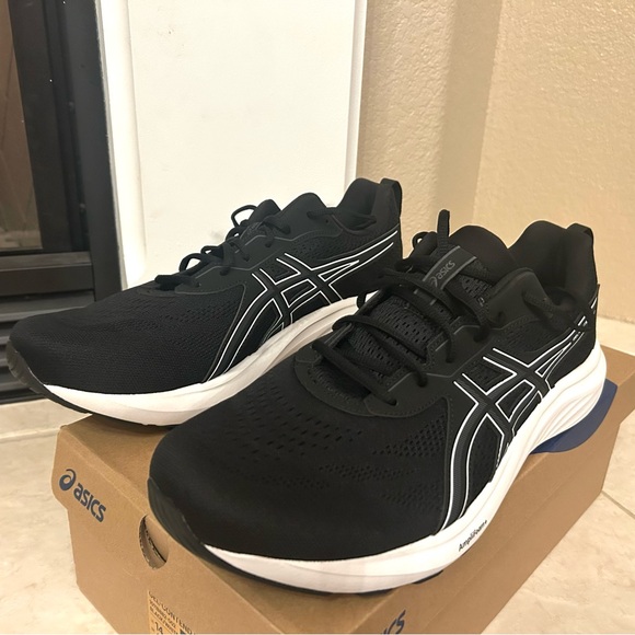 NWT New in Box ASICS Men's Gel Contend 9 Black Running Shoes - Picture 6 of 16